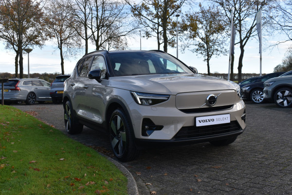 Volvo EX40 Twin Motor Performance 442PK Ultra 82 kWh Trekhaak | 20" LMV | 360 Camera | Panodak | ACC