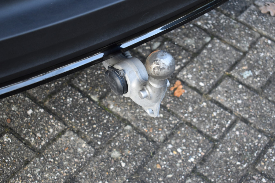 Volvo EX40 Twin Motor Performance 442PK Ultra 82 kWh Trekhaak | 20" LMV | 360 Camera | Panodak | ACC