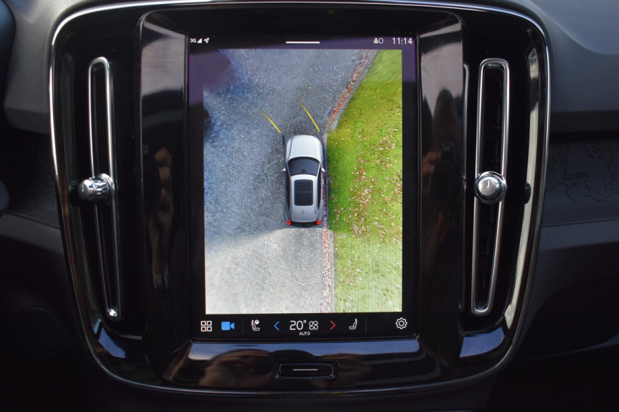 Volvo EX40 Twin Motor Performance 442PK Ultra 82 kWh Trekhaak | 20" LMV | 360 Camera | Panodak | ACC