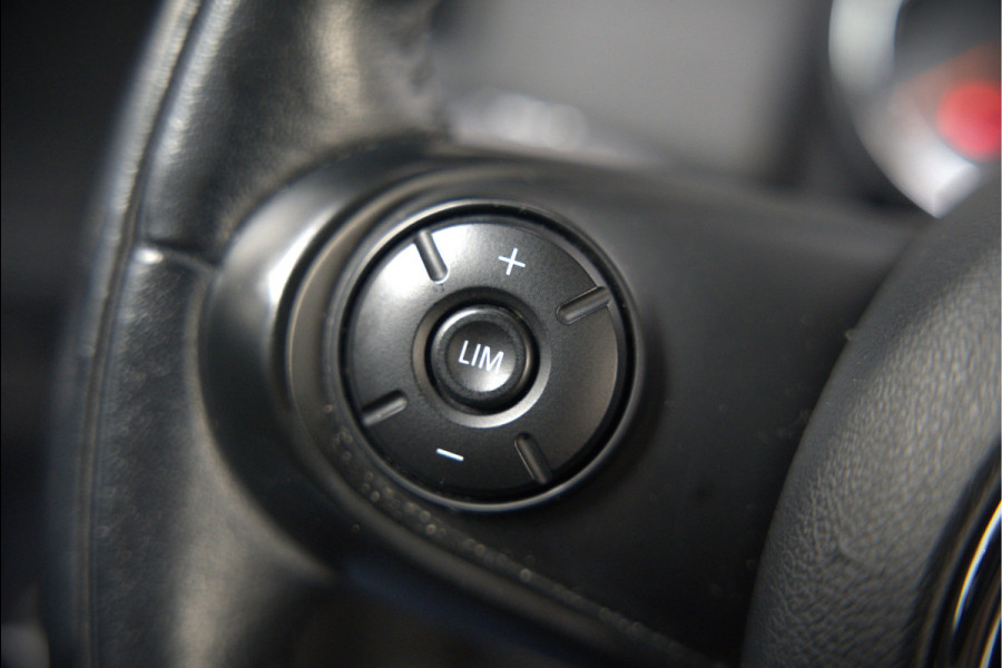 MINI Countryman 2.0 Cooper S Chili | Stoelverwarming | Parkeersensoren | Navigatie | LED | Keyless | Climate Control | Ambiance Verlichting