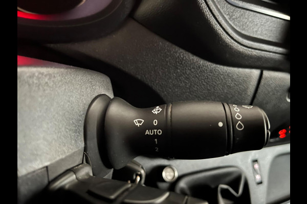 Opel Movano 2.3 Turbo 136pk euro6 L1H1 3Persoons Airco ECC Navigatie, Trekhaak 2500KG, RIJKLAARPRIJS