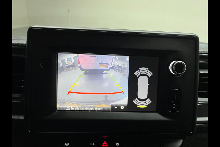 Opel Movano 2.3 Turbo 136pk euro6 L1H1 3Persoons Airco ECC Navigatie, Trekhaak 2500KG, RIJKLAARPRIJS