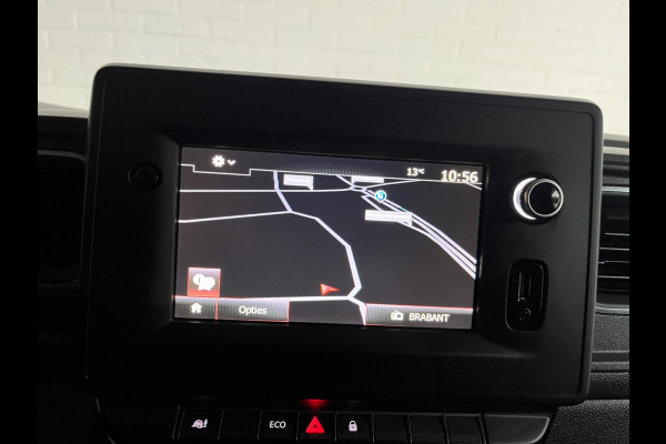 Opel Movano 2.3 Turbo 136pk euro6 L1H1 3Persoons Airco ECC Navigatie, Trekhaak 2500KG, RIJKLAARPRIJS