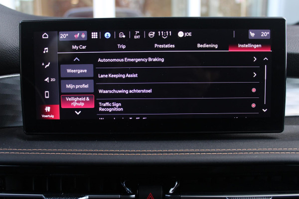 Alfa Romeo Tonale 1.5T 160PK Hybrid VELOCE | PREMIUM PACK: LEDEREN BEKLEDING/GEVENTILEERDE VOORSTOELEN/4-VOUDIG ELEKTRISCH VERSTELBARE LENDESTEUN VOORSTOELEN/HOOGGLANS ZWARTE RAAMOMLIJSTING/AMBIENT LIGHTING | TECHNOLOGY PACK: PARKEERWAARSCHUWING VOOR EN ACHTER/360° CAMERA/AUTOMATISCH INPARKEREN/ AUTONOMOUS DRIVING LEVEL 2: ADAPTIVE CRUISE CONTROL/LANE CENTERING ASSIST/TRAFFIC JAM ASSIST DODEHOEK DETECTIE AUTOMATISCH DIMMENDE BUITENSPIEGELS ELEKTRISCH BEDIENBARE ACHTERKLEP | WINTERPACK: STOELVERWARMING VOOR/STUURVERWARMING/VERWARMBARE RUITENSPROEIERS | 19" LICHTMETALEN VELGEN  | DRAADLOZ