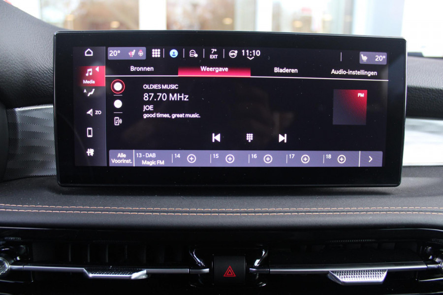 Alfa Romeo Tonale 1.5T 160PK Hybrid VELOCE | PREMIUM PACK: LEDEREN BEKLEDING/GEVENTILEERDE VOORSTOELEN/4-VOUDIG ELEKTRISCH VERSTELBARE LENDESTEUN VOORSTOELEN/HOOGGLANS ZWARTE RAAMOMLIJSTING/AMBIENT LIGHTING | TECHNOLOGY PACK: PARKEERWAARSCHUWING VOOR EN ACHTER/360° CAMERA/AUTOMATISCH INPARKEREN/ AUTONOMOUS DRIVING LEVEL 2: ADAPTIVE CRUISE CONTROL/LANE CENTERING ASSIST/TRAFFIC JAM ASSIST DODEHOEK DETECTIE AUTOMATISCH DIMMENDE BUITENSPIEGELS ELEKTRISCH BEDIENBARE ACHTERKLEP | WINTERPACK: STOELVERWARMING VOOR/STUURVERWARMING/VERWARMBARE RUITENSPROEIERS | 19" LICHTMETALEN VELGEN  | DRAADLOZ