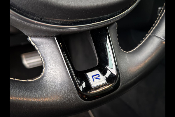 Volvo XC60 2.0 T8 Twin Engine AWD R-Design Panorama|Trekhaak