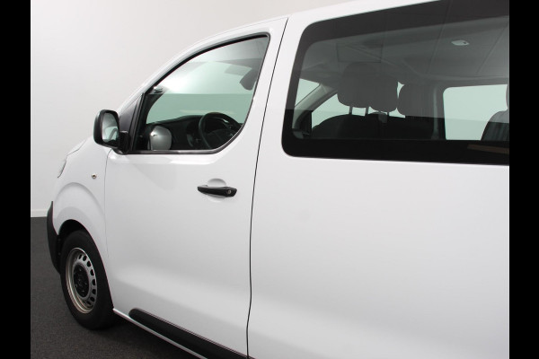 Opel Vivaro 2.0 CDTI Automaat 145 pk L3H1 Dubbele Cabine 6p Edition | Navigatie | Apple Carplay/Android Auto | Airco | Bluetooth | Trekhaak | Betimmering | Cruise Control