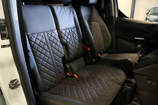 Mercedes-Benz Vito 116 CDI L2 | Multibeam LED | CarPlay | Camera | Dodehoek | MF Stuur | DAB | 3-Zitter | Lederen bekleding