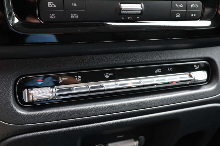 Mercedes-Benz Vito 116 CDI L2 | Multibeam LED | CarPlay | Camera | Dodehoek | MF Stuur | DAB | 3-Zitter | Lederen bekleding