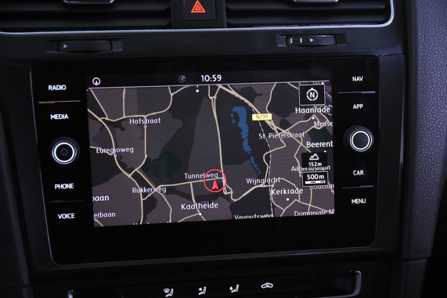 Volkswagen Golf 1.0 TSI Comfortline *1ste Eigenaar*Navigatie*Camera*