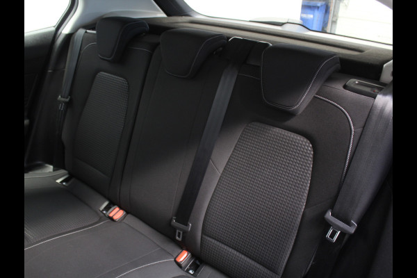 Ford Focus 1.0 EcoBoost Trend Edition Business AIRCO | CARPLAY | CRUISE | NAVI | LMV16 | DAB | PDC | LED | TREKHAAK