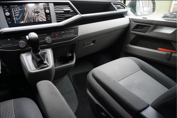 Volkswagen Transporter 2.0 TDI L2H1 30 DC | Aut7 | Eur6 | NAVI | Apple Carplay | Trekhaak | Airco | Cruise | Dubbele cabine