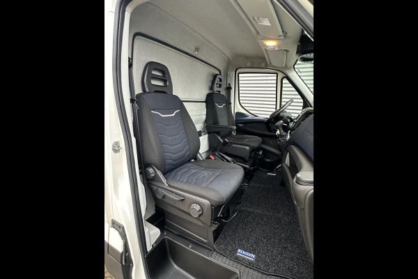Iveco Daily 35S16H 2.3 Automaat Bakwagen met Laadklep