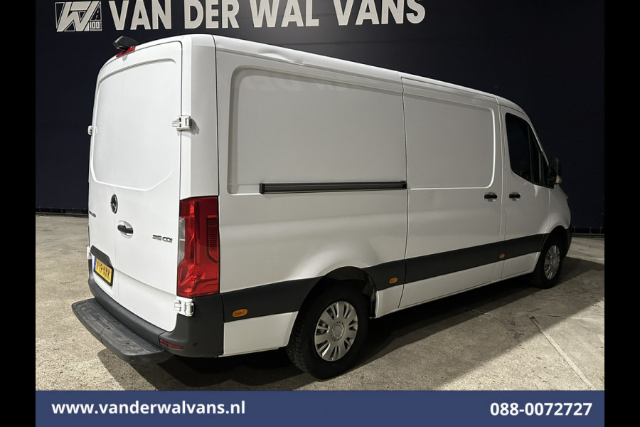 Mercedes-Benz Sprinter 315 CDI 150pk L2H1 Euro6 Airco | Camera | Apple Carplay | Cruisecontrol | Stoelverwarming Android Auto, Parkeersensoren, Bijrijdersbank