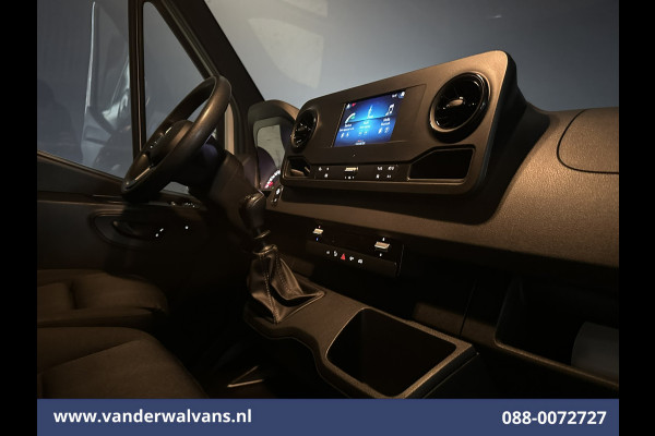 Mercedes-Benz Sprinter 315 CDI 150pk L2H1 Euro6 Airco | Camera | Apple Carplay | Cruisecontrol | Stoelverwarming Android Auto, Parkeersensoren, Bijrijdersbank