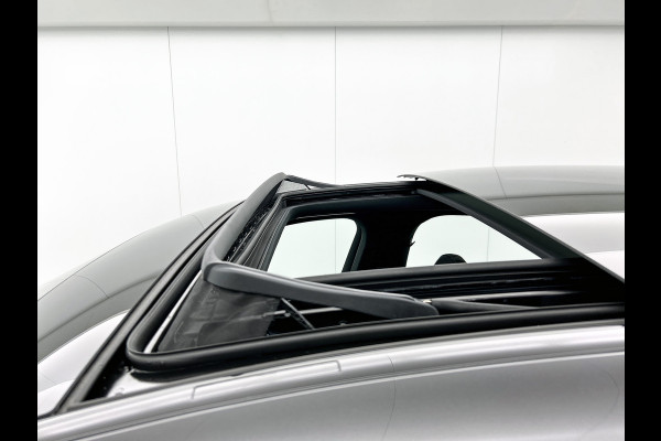 Mercedes-Benz E-Klasse 300 e Sport Edition |  Premium pakket | Trekhaak | Stoelventilatie voor | Nightpakket | Winter pakket | Burmester® 4D sound system | 20 inch AMG velgen zwart | DISTRONIC | 360°-camera | MBUX Superscreen |