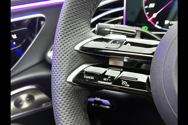 Mercedes-Benz E-Klasse 300 e Sport Edition |  Premium pakket | Trekhaak | Stoelventilatie voor | Nightpakket | Winter pakket | Burmester® 4D sound system | 20 inch AMG velgen zwart | DISTRONIC | 360°-camera | MBUX Superscreen |