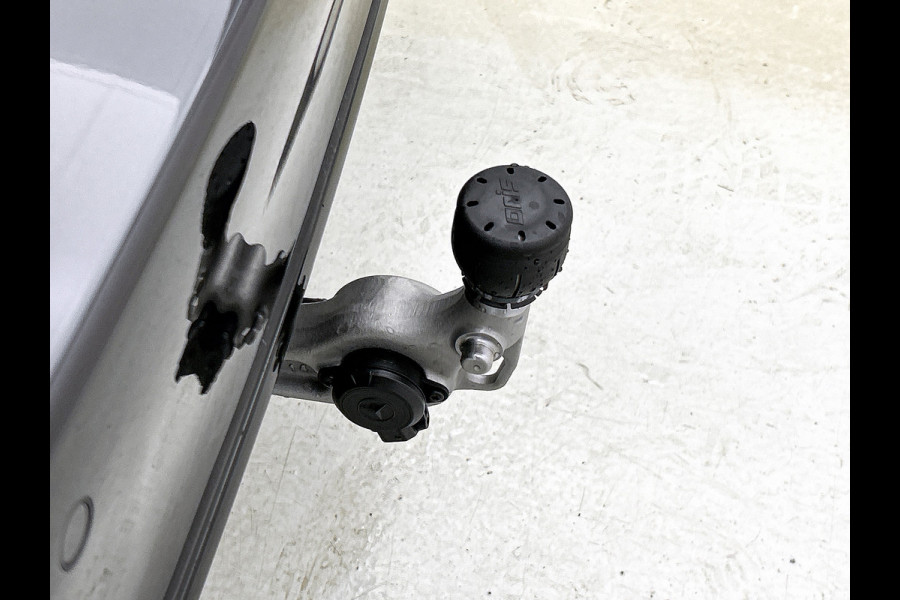 Mercedes-Benz E-Klasse 300 e Sport Edition |  Premium pakket | Trekhaak | Stoelventilatie voor | Nightpakket | Winter pakket | Burmester® 4D sound system | 20 inch AMG velgen zwart | DISTRONIC | 360°-camera | MBUX Superscreen |