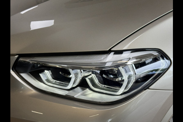 BMW X3 M40i xDrive High Executive M Sport Groot Navi | H&K | Pano | 21" | LED | HUD | Camera |
