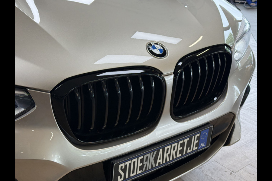 BMW X3 M40i xDrive High Executive M Sport Groot Navi | H&K | Pano | 21" | LED | HUD | Camera |