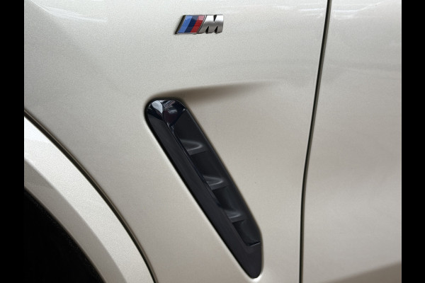 BMW X3 M40i xDrive High Executive M Sport Groot Navi | H&K | Pano | 21" | LED | HUD | Camera |
