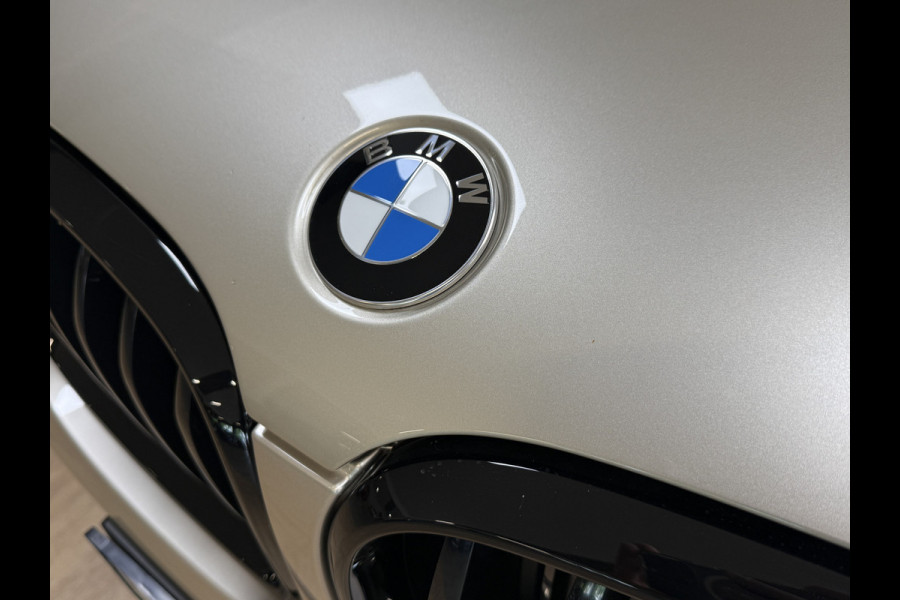 BMW X3 M40i xDrive High Executive M Sport Groot Navi | H&K | Pano | 21" | LED | HUD | Camera |