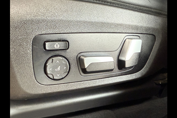 BMW X3 M40i xDrive High Executive M Sport Groot Navi | H&K | Pano | 21" | LED | HUD | Camera |