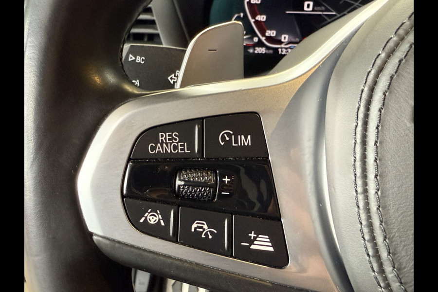 BMW X3 M40i xDrive High Executive M Sport Groot Navi | H&K | Pano | 21" | LED | HUD | Camera |