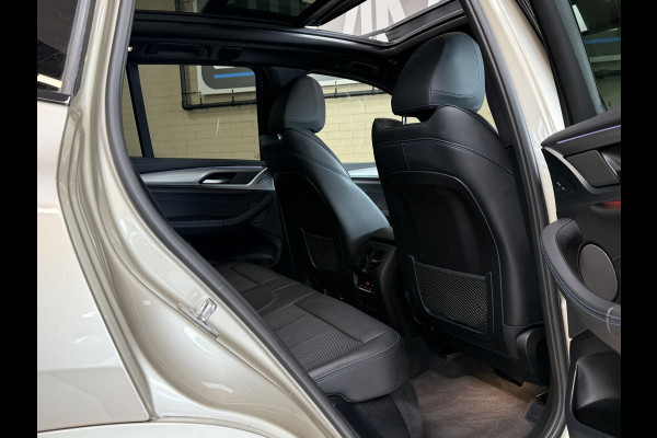 BMW X3 M40i xDrive High Executive M Sport Groot Navi | H&K | Pano | 21" | LED | HUD | Camera |