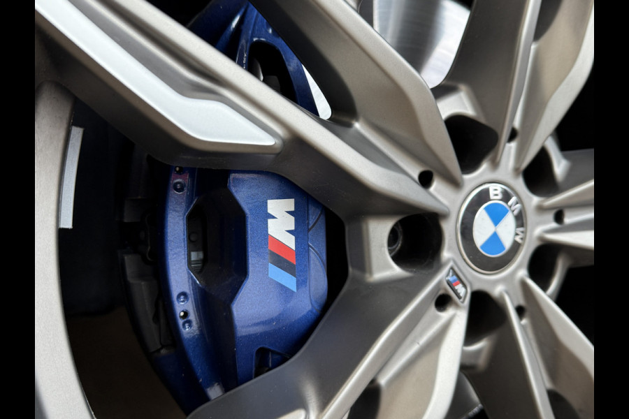 BMW X3 M40i xDrive High Executive M Sport Groot Navi | H&K | Pano | 21" | LED | HUD | Camera |
