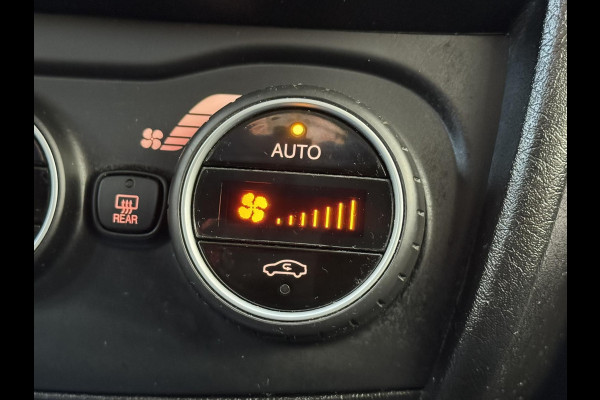 Fiat Tipo Stationwagon 1.4 T-Jet 16v Business Lusso Achteruitrijcamera Navigatie Clima Pdc