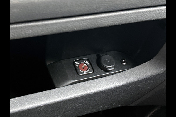 Peugeot Expert 2.0 HDI Euro6 123PK L2 Premium / 2xSchuifdeur / Trekhaak / Airco / Apk - nieuw