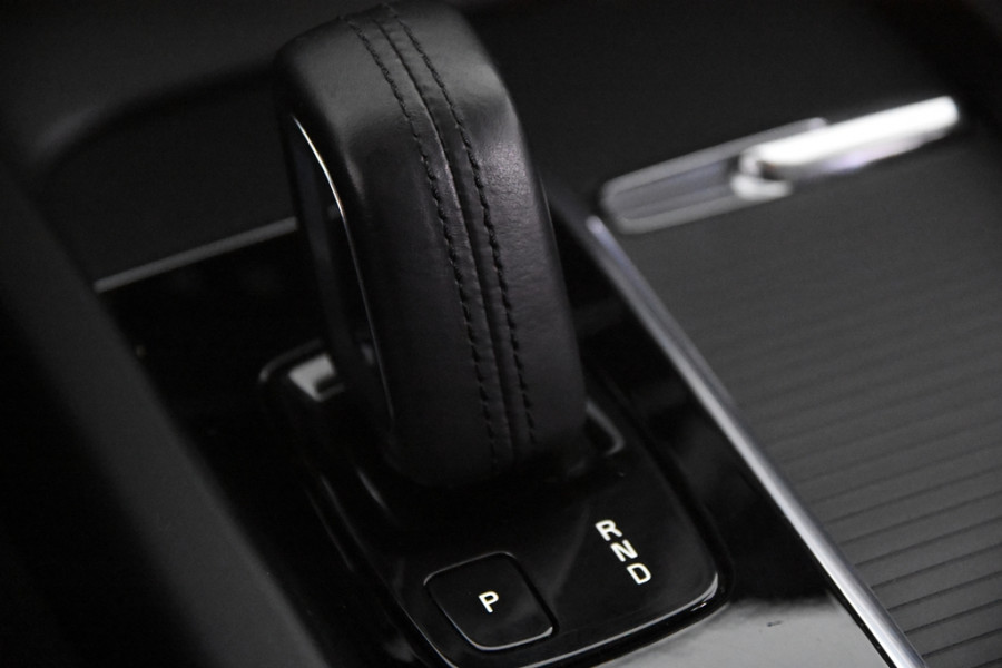 Volvo XC60 2.0 Recharge T8 AWD Inscription *1ste Eigenaar*Panoramadak*Standkachel*