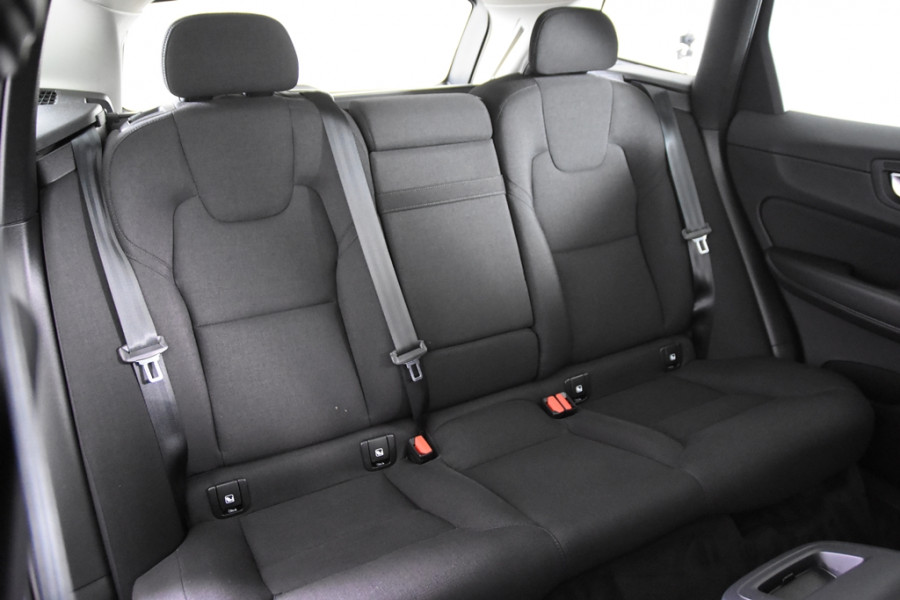 Volvo XC60 2.0 Recharge T8 AWD Inscription *1ste Eigenaar*Panoramadak*Standkachel*