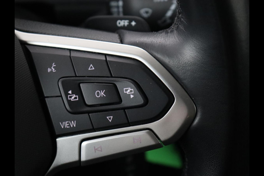 Volkswagen T-Roc 1.5 TSI Life Business | Stoelverwarming | Camera | Virtual Cockpit | Carplay | Full LED | Adaptive cruise | Navigatie | Park Assist | Climate control | DAB | Bluetooth