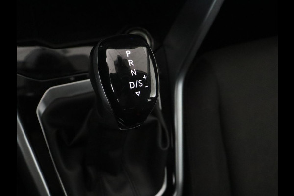 Volkswagen T-Roc 1.5 TSI Life Business | Stoelverwarming | Camera | Virtual Cockpit | Carplay | Full LED | Adaptive cruise | Navigatie | Park Assist | Climate control | DAB | Bluetooth