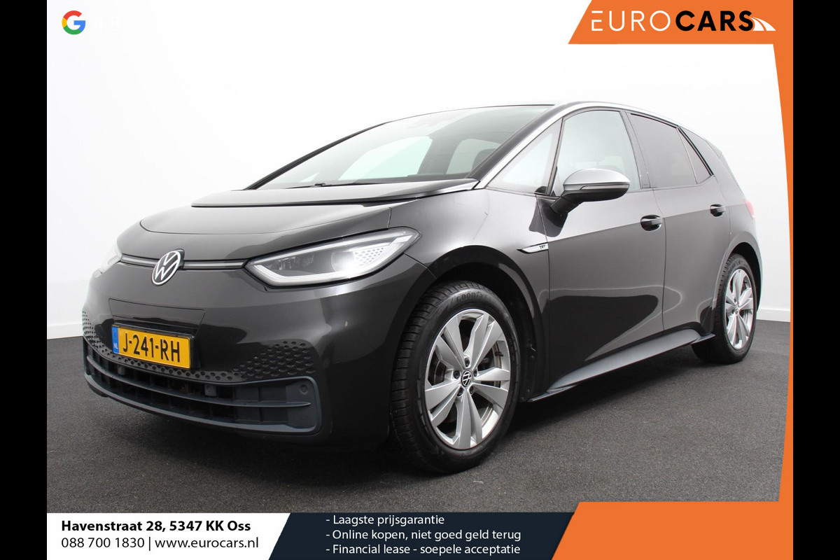 Volkswagen ID.3 First Plus 58 kWh | Navigatie | Apple Carplay/Android Auto | Camera | Parkeersensoren | Adaptive Cruise Control | Full LED Matrix | Stoel- en stuurverwarming | Lichtmetalen velgen | Climate Control