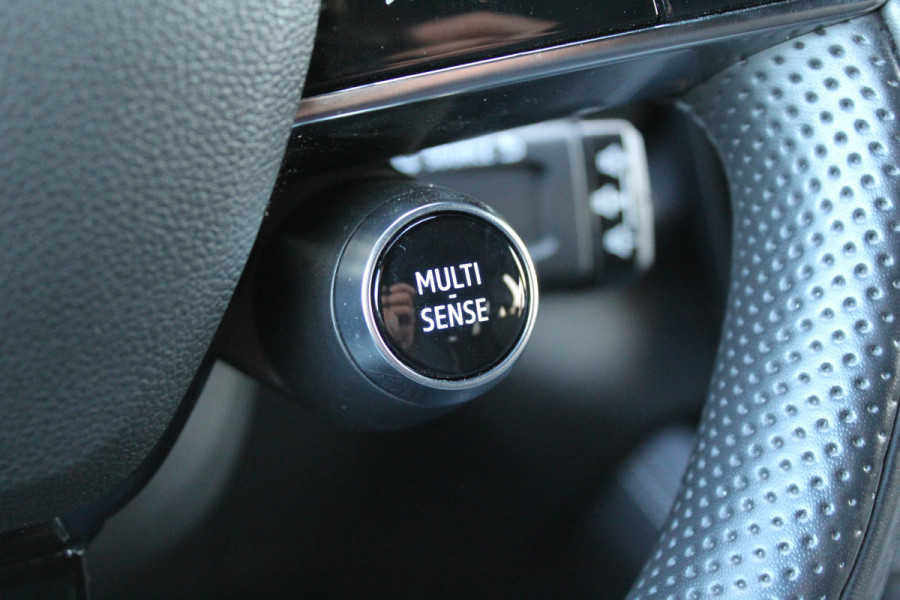 Renault Espace E-Tech full hybrid 200 techno 7p. | Trekhaak | Adaptieve Cruise | BLIS | 360 Camera | Google