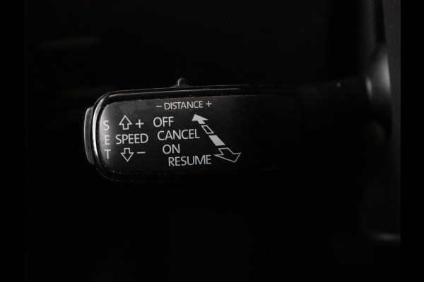 Seat Leon 1.5 TSI FR Ultimate Edition | Stoelverwarming | Carplay | Beats Pack | Adaptive cruise | Sfeerverlichting | Navigatie | Keyless | Virtual Cockpit | Climate control | Sportstoelen