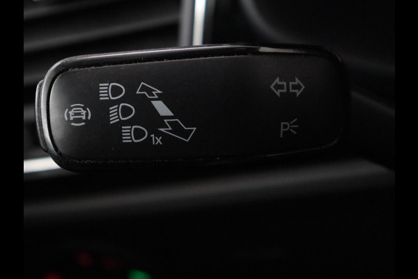 Seat Leon 1.5 TSI FR Ultimate Edition | Stoelverwarming | Carplay | Beats Pack | Adaptive cruise | Sfeerverlichting | Navigatie | Keyless | Virtual Cockpit | Climate control | Sportstoelen