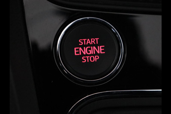 Seat Leon 1.5 TSI FR Ultimate Edition | Stoelverwarming | Carplay | Beats Pack | Adaptive cruise | Sfeerverlichting | Navigatie | Keyless | Virtual Cockpit | Climate control | Sportstoelen