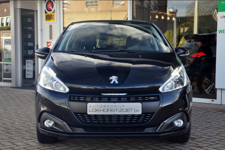 Peugeot 208 1.2 PureTech 110 PK GT-Line | Navigatie | 17 inch |  Nieuwe d-riem
