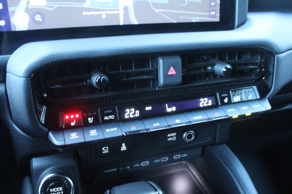 Toyota Land Cruiser 2.8 D-4D 206pk Blind Van Navigator AUTOMAAT DIRECT BESCHIKBAAR Clima Cruise Navi 360 Camera Leder LMV Trekhaak 3500kg