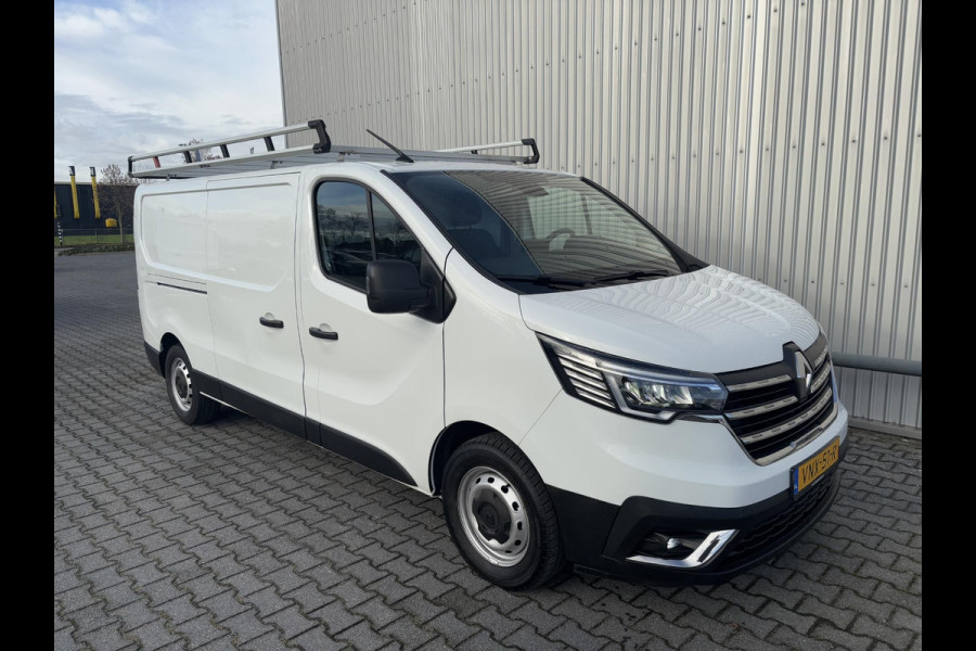 Renault Trafic 2.0 dCi 110 T30 L2H1*A/C*CRUISE*NAVI*HAAK*3PERS*