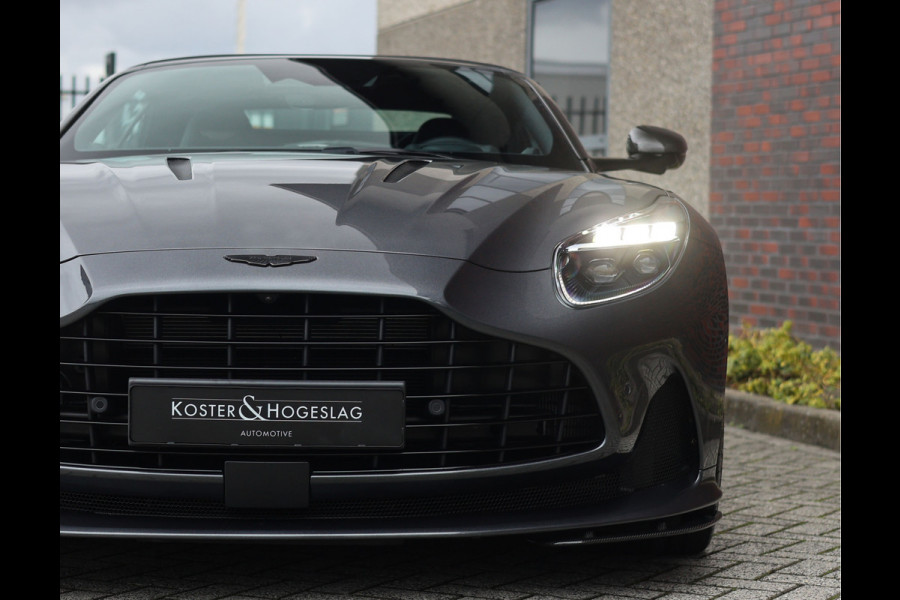 Aston Martin DB12 Volante 4.0 V8 | Xenon Grey - Carbon Pack