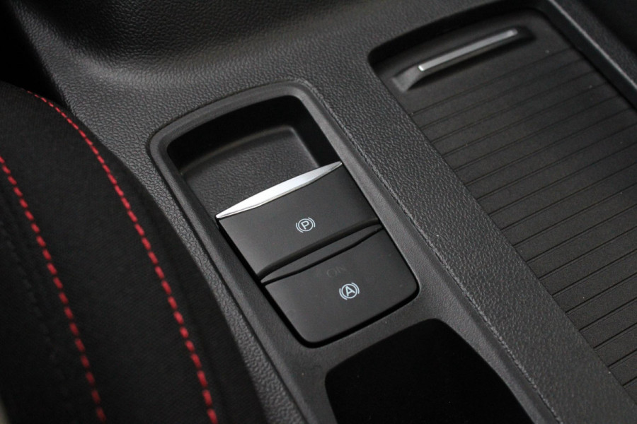 Ford FOCUS Wagon 1.0 EcoBoost Hybrid ST Line X 155pk | Trekhaak afneembaar | Panoramadak | Bang&Olufsen | Adaptive cruise control | Winter Pack | All season banden | Camera