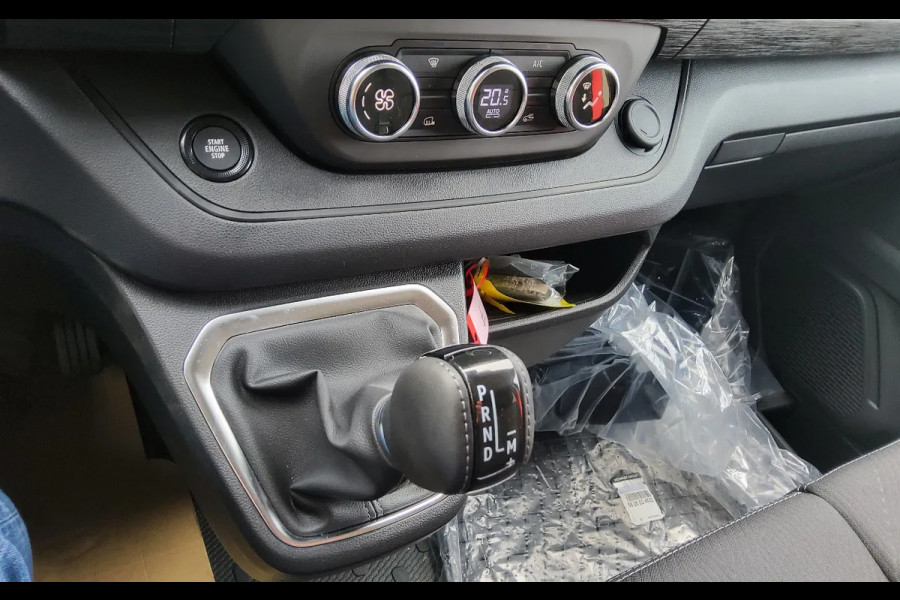 Renault Trafic 150 PK AUTOMAAT L2H1 DUBBELE CABINE - EURO 6 - GRIJS COMETE METALLIC - V-58-JPX - BPM VRIJ!