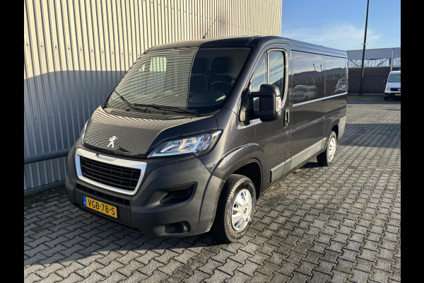 Peugeot Boxer 330 2.2 BlueHDi 140 L2H1*A/C*CRUISE*NAVI*HAAK*3PER