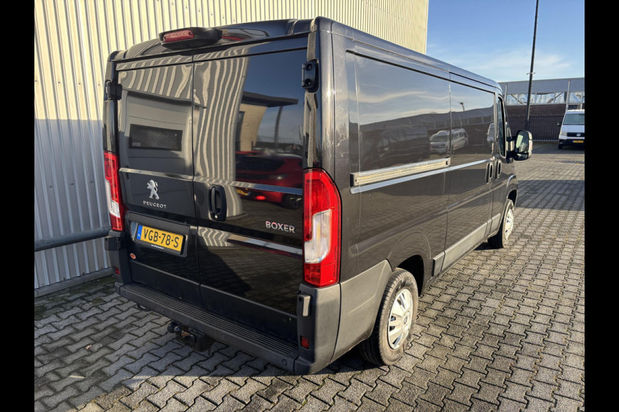 Peugeot Boxer 330 2.2 BlueHDi 140 L2H1*A/C*CRUISE*NAVI*HAAK*3PER