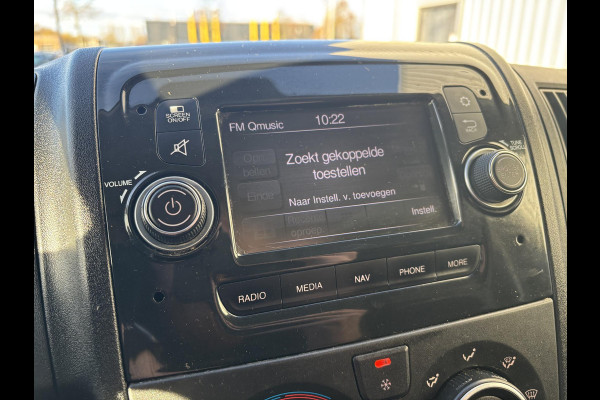 Peugeot Boxer 330 2.2 BlueHDi 140 L2H1*A/C*CRUISE*NAVI*HAAK*3PER